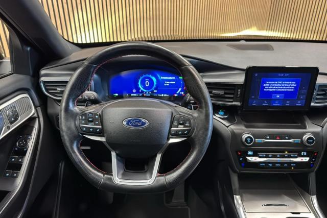 Ford Explorer image 4