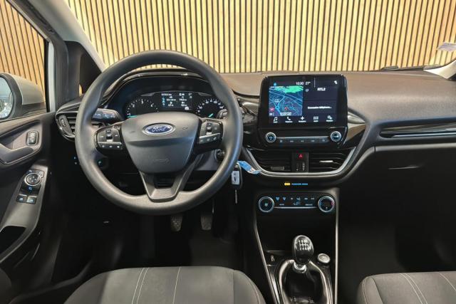 Ford Fiesta image 2