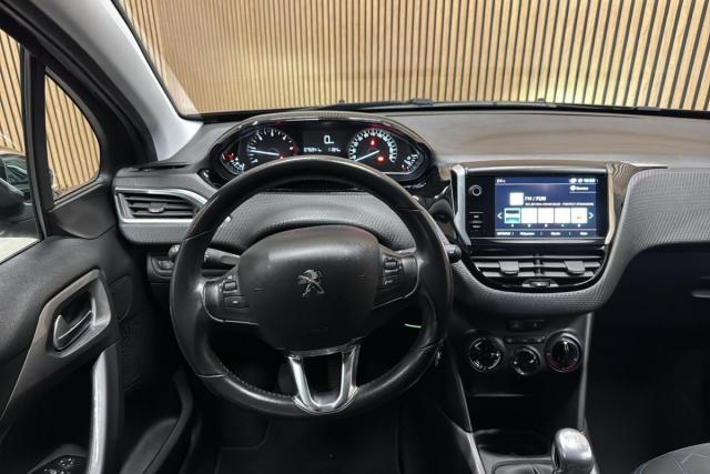 Peugeot 2008 image 5