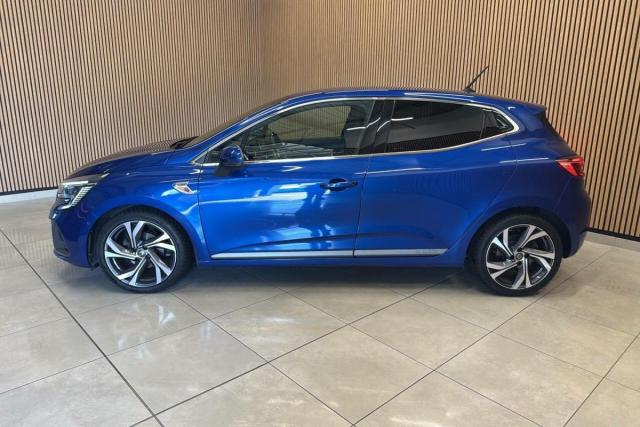 Renault Clio image 2