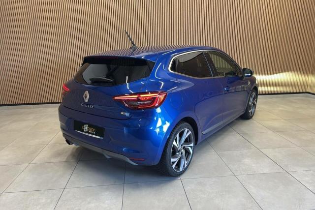 Renault Clio image 9