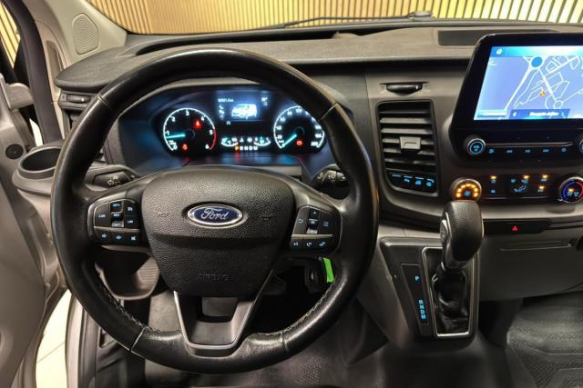 Ford Transit Custom image 4
