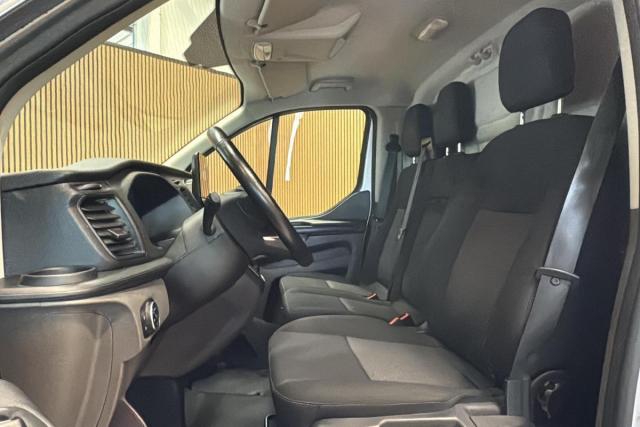 Ford Transit Custom image 1