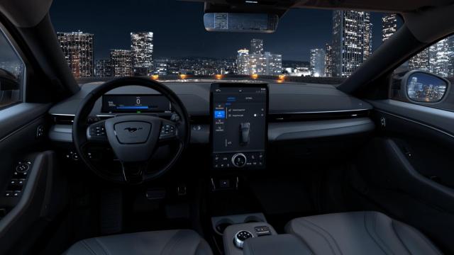 Ford Mustang image 3