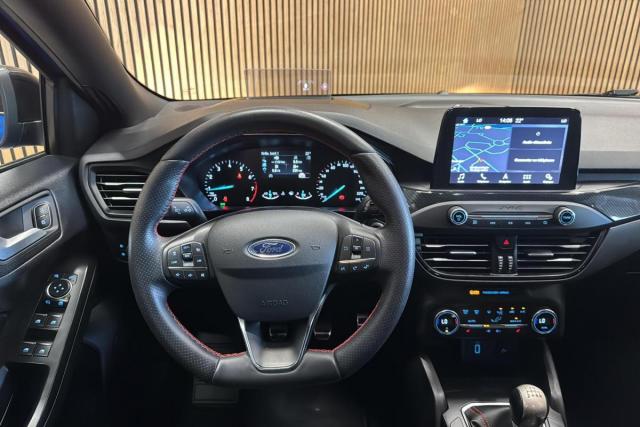 Ford Focus image 1