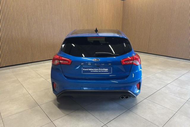 Ford Focus image 2