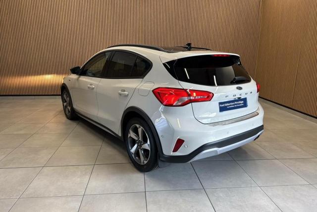 Ford Focus image 2