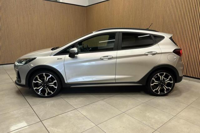 Ford Fiesta image 7