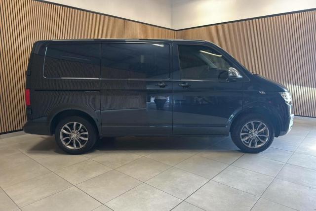 Volkswagen Transporter image 6