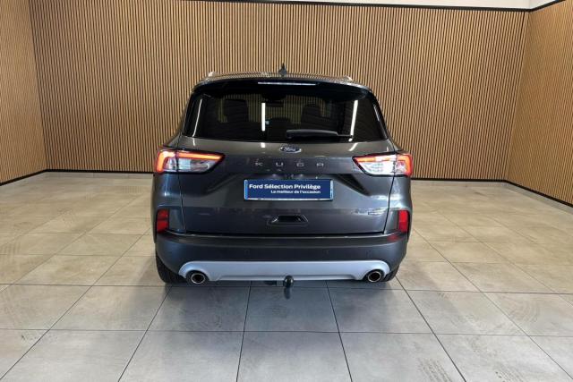 Ford Kuga image 6