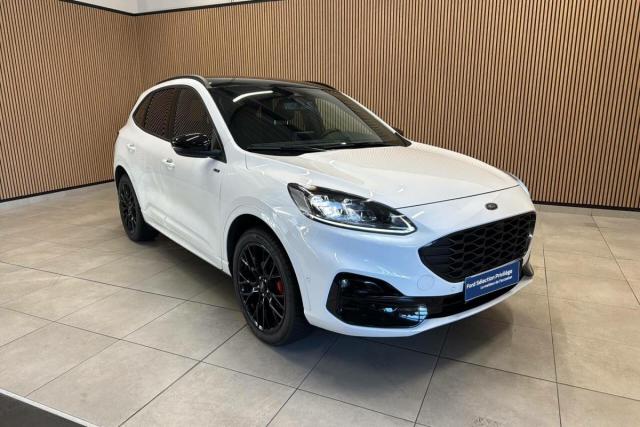 Ford Kuga image 9