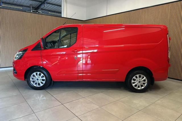 Ford Transit Custom image 1