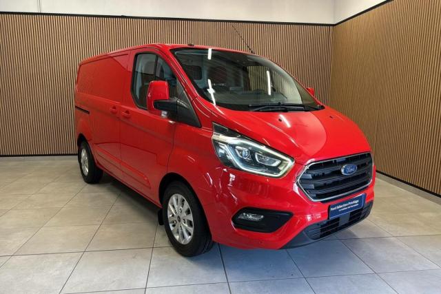 Ford Transit Custom image 2