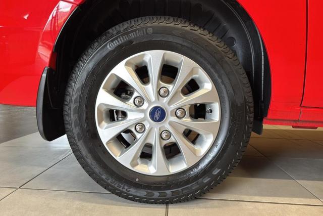 Ford Transit Custom image 3