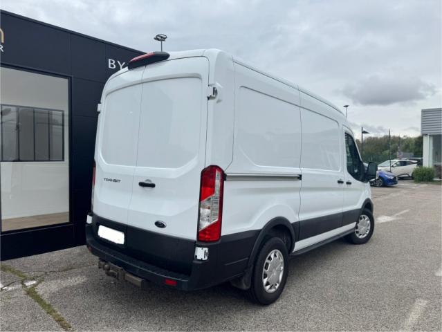 Ford Transit image 6