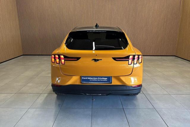 Ford Mustang image 3