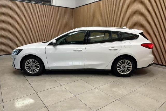 Ford Focus image 7