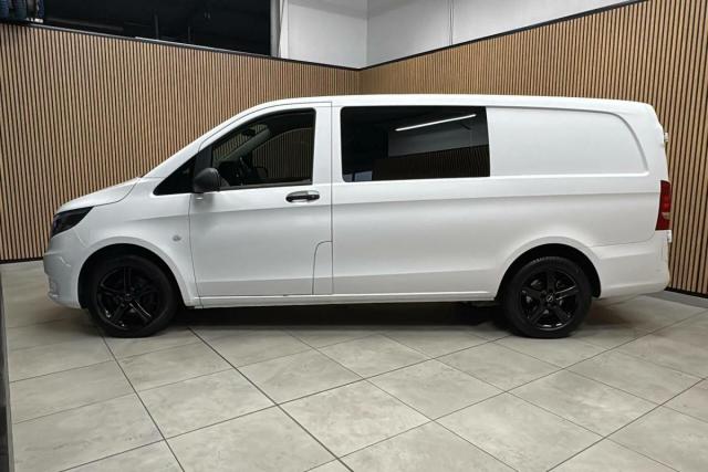 Mercedes Benz Vito Mixto image 4