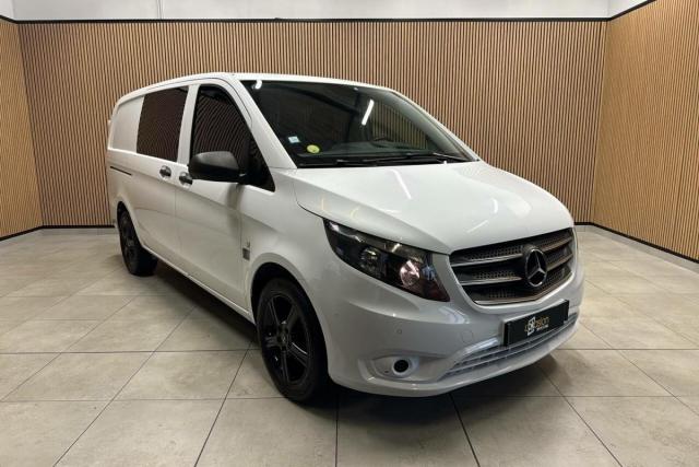 Mercedes Benz Vito Mixto image 2