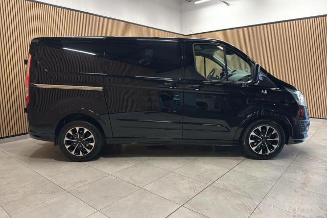 Ford Transit Custom image 1