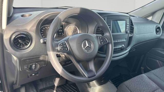 Mercedes Benz Vito image 1