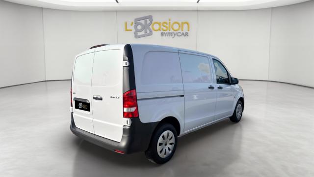 Mercedes Benz Vito image 4