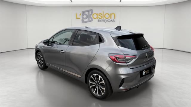 Renault Clio image 6