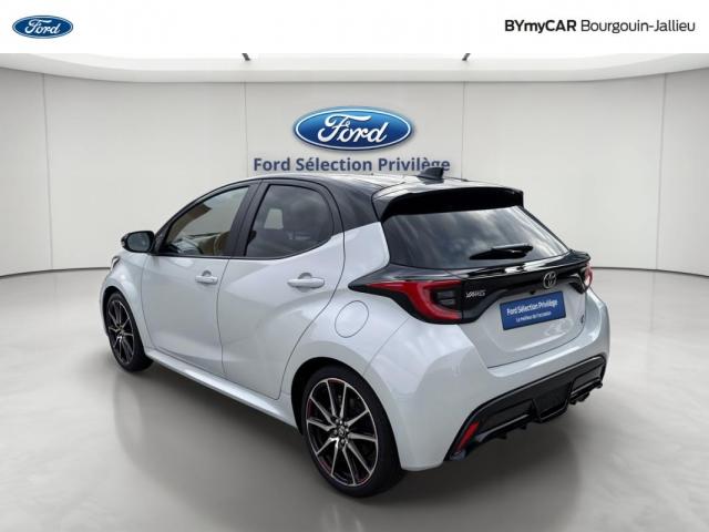 Toyota Yaris image 6