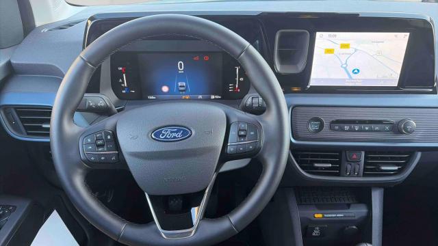 Ford Tourneo image 2