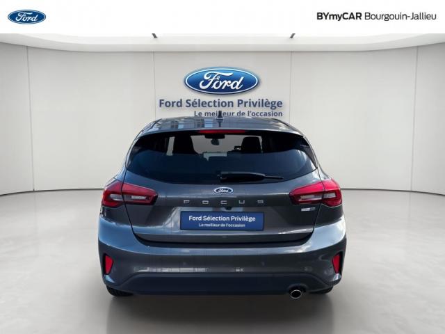 Ford Focus image 5