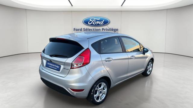 Ford Fiesta image 6