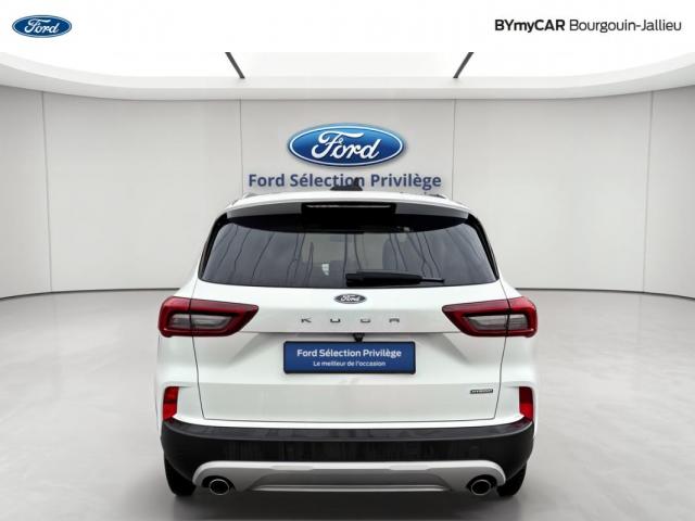 Ford Kuga image 9