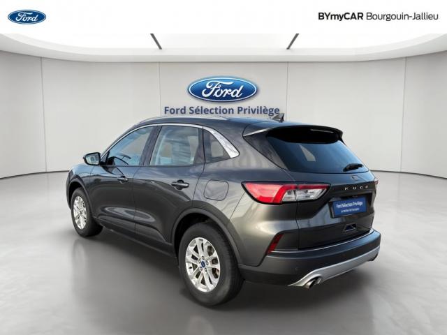 Ford Kuga image 2