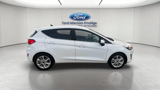 Ford Fiesta image 2