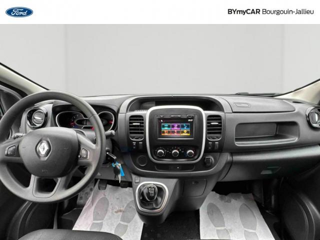 Renault Trafic image 3