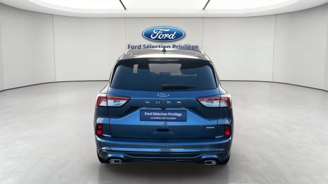 Ford Kuga image 7