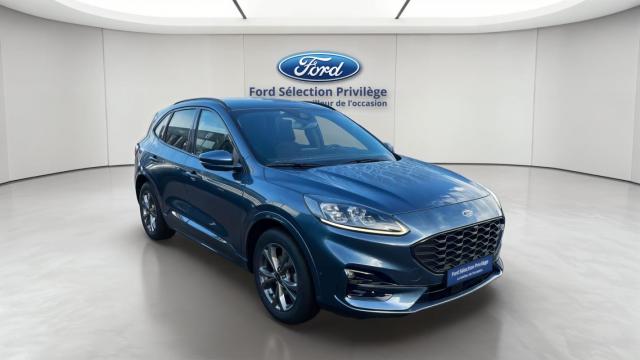 Ford Kuga image 2