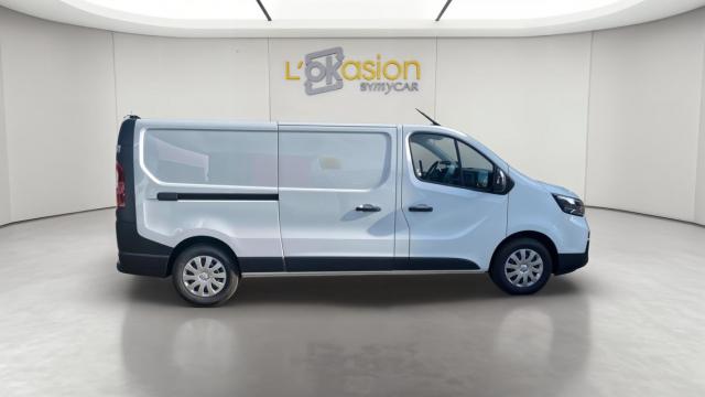 Nissan Primastar image 7