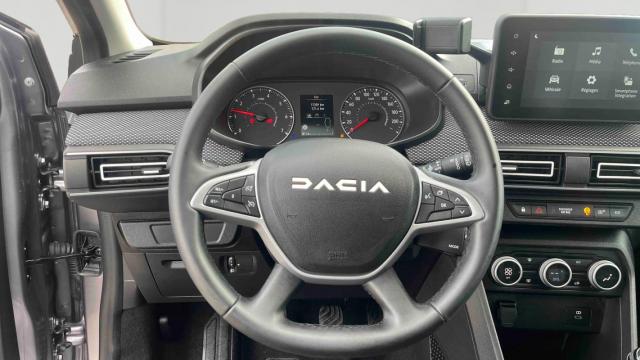 Dacia Sandero image 6