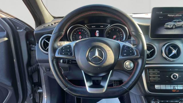 Mercedes Benz Gla image 8