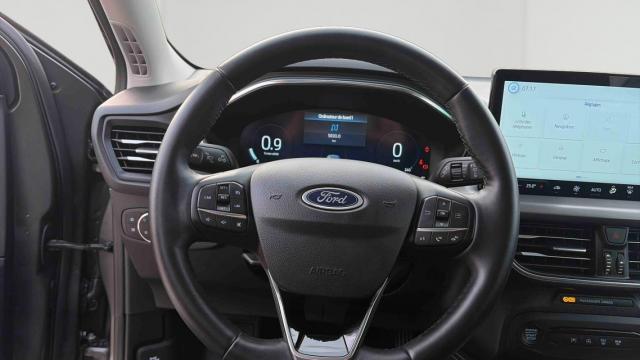 Ford Focus image 9
