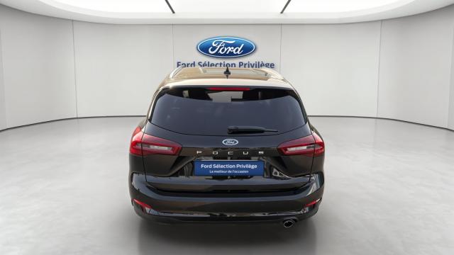 Ford Focus image 6