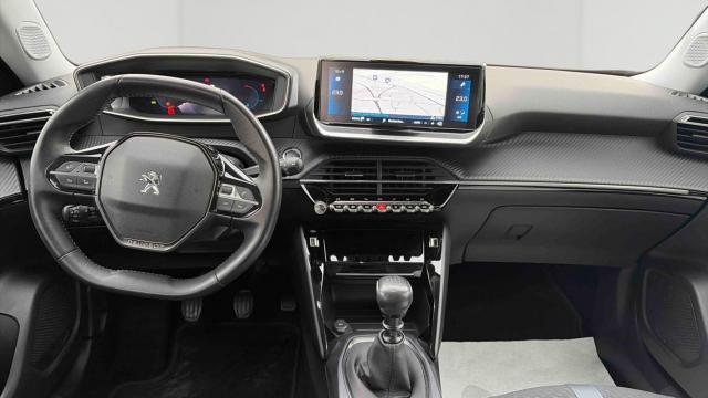 Peugeot 2008 image 3