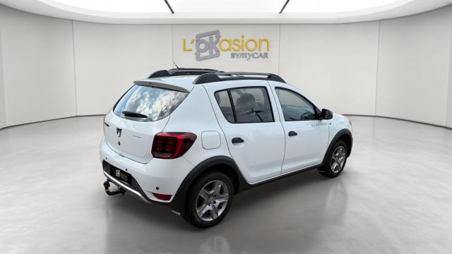 Dacia Sandero image 1