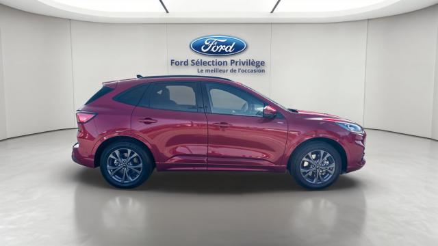 Ford Kuga image 6