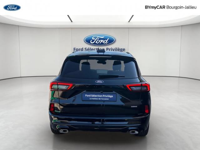 Ford Kuga image 7