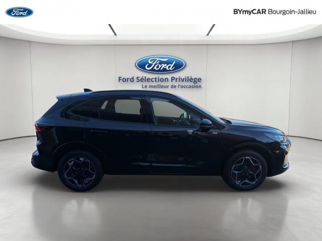 Ford Kuga image 2