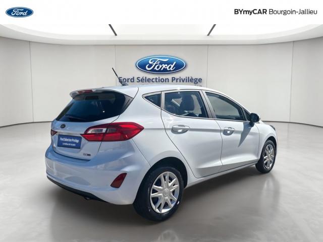 Ford Fiesta image 9