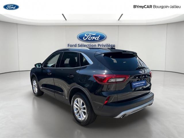 Ford Kuga image 2