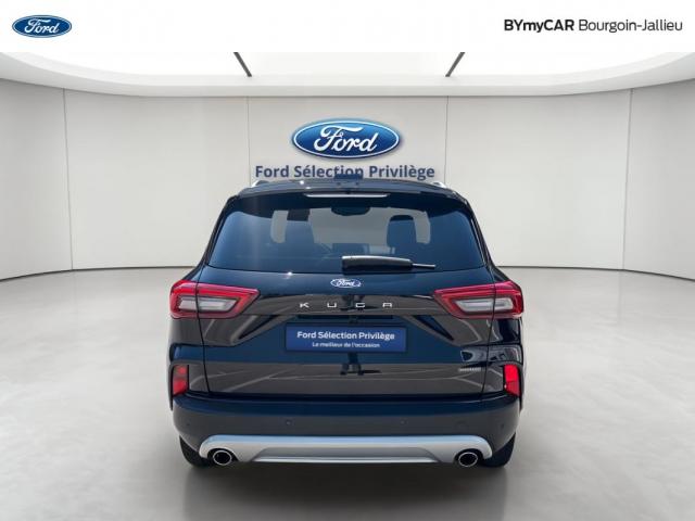 Ford Kuga image 3